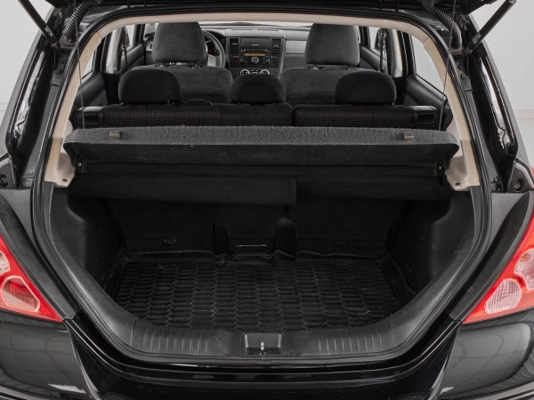 Nissan Tiida, I Рестайлинг фото №18