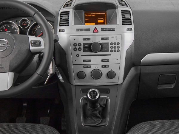 Opel Zafira, B Рестайлинг фото №15