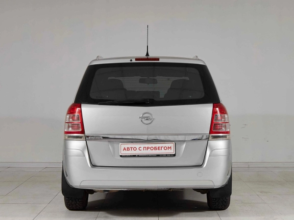 Opel Zafira, B Рестайлинг фото №5