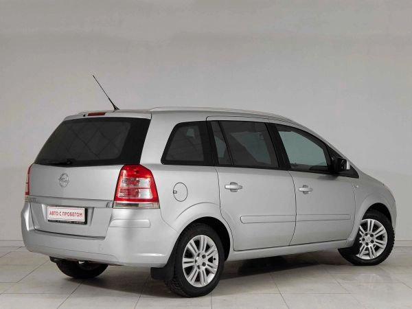 Opel Zafira, B Рестайлинг фото №6