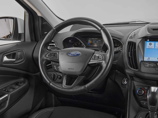 Ford Kuga, II Рестайлинг фото №10