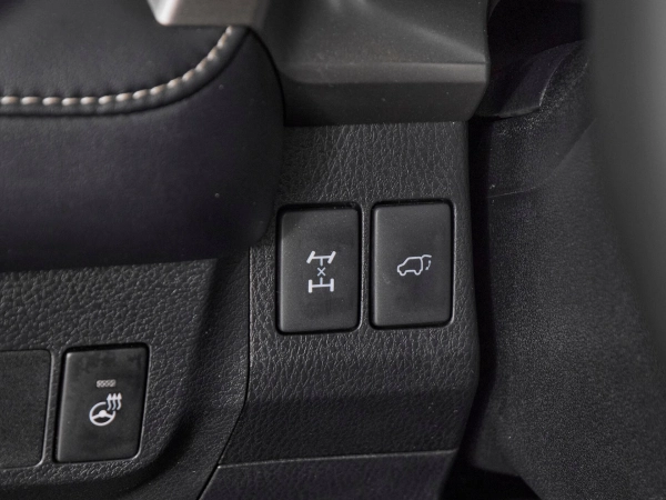 Toyota RAV4, IV (XA40) Рестайлинг фото №16