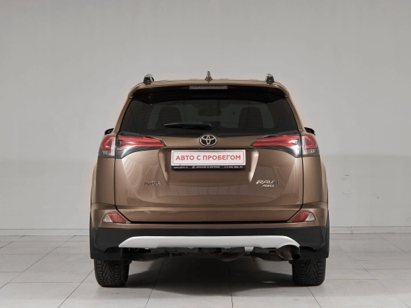 Toyota RAV4, IV (XA40) Рестайлинг фото №5