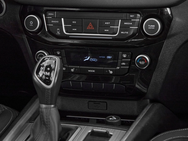 Geely Emgrand X7, I Рестайлинг 2 фото №16