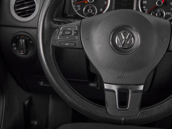 Volkswagen Tiguan, I Рестайлинг фото №11