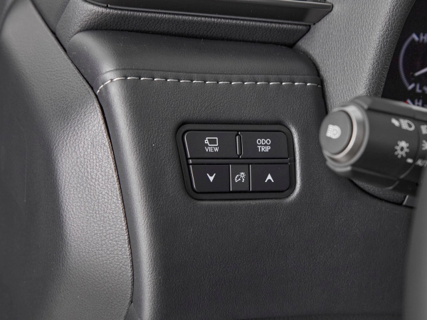 Lexus LX, IV фото №19