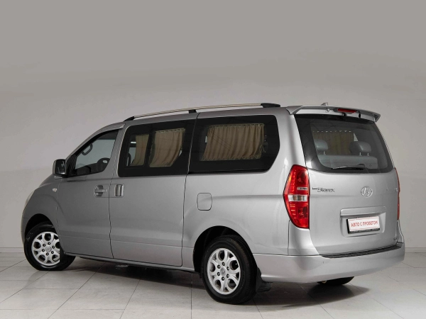 Hyundai Grand Starex, I фото №4