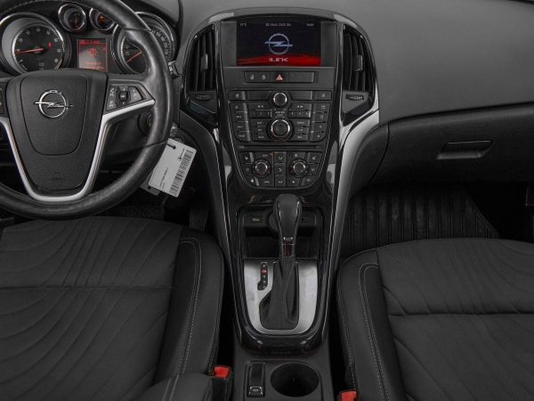 Opel Astra, J Рестайлинг фото №15