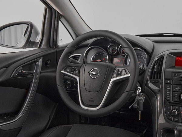 Opel Astra, J Рестайлинг фото №10