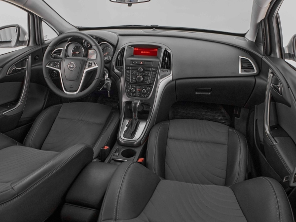 Opel Astra, J Рестайлинг фото №9