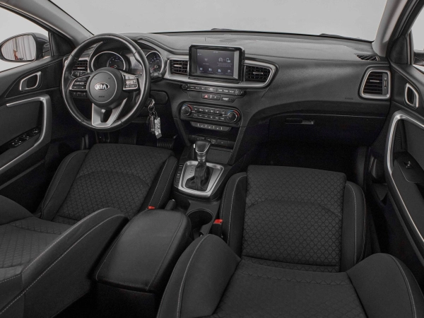 Kia Ceed, III фото №9