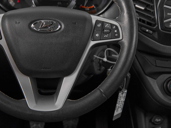 Lada (ВАЗ) Vesta, I фото №12