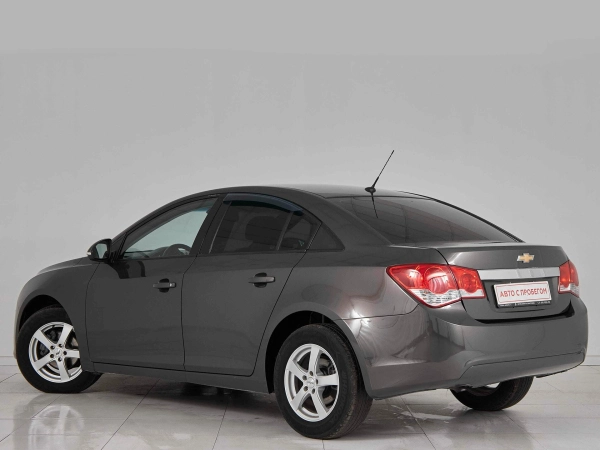Chevrolet Cruze, I Рестайлинг фото №4