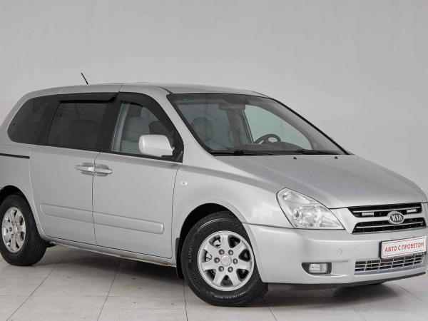 Kia Carnival, II фото №3