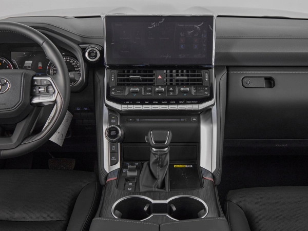 Toyota Land Cruiser, 300 Series фото №19