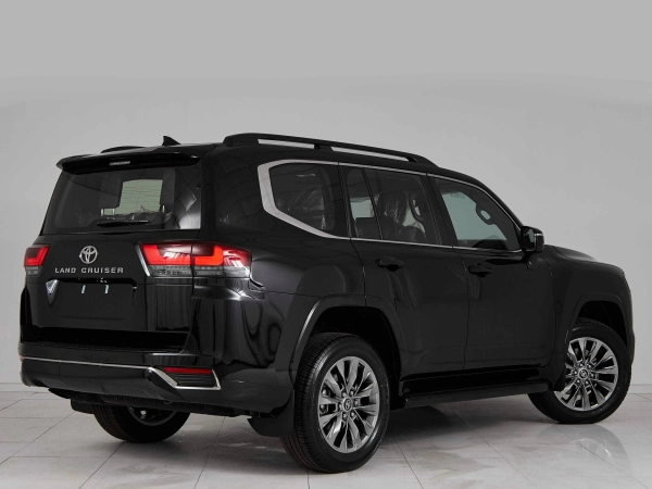 Toyota Land Cruiser, 300 Series фото №6