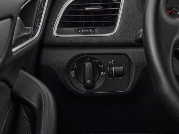 Audi Q3, I (8U) фото №13