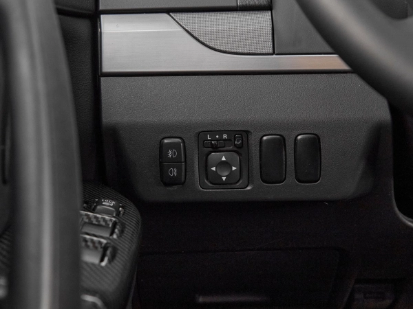 Mitsubishi Pajero, IV Рестайлинг 1 фото №14