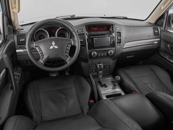 Mitsubishi Pajero, IV Рестайлинг 1 фото №7