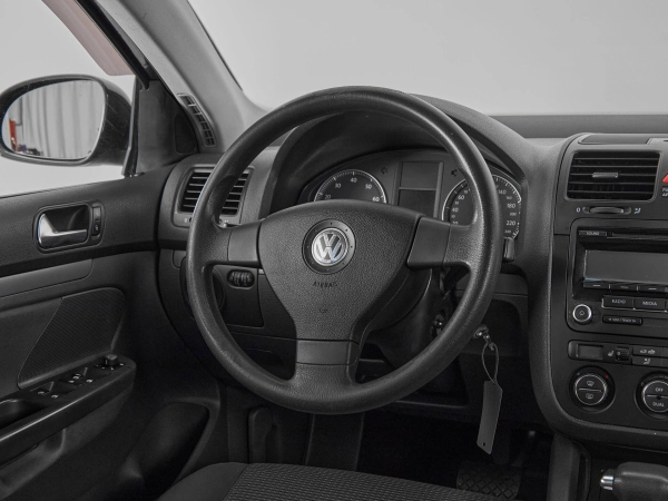Volkswagen Jetta, V фото №10