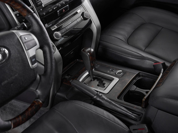 Toyota Land Cruiser, 200 Series Рестайлинг 1 фото №15