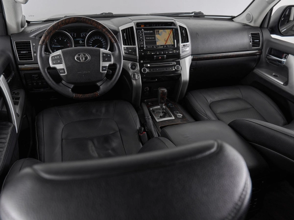 Toyota Land Cruiser, 200 Series Рестайлинг 1 фото №7