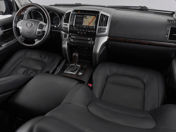 Toyota Land Cruiser, 200 Series Рестайлинг 1 фото №9