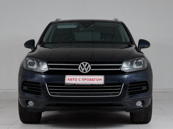 Volkswagen Touareg, II фото №2