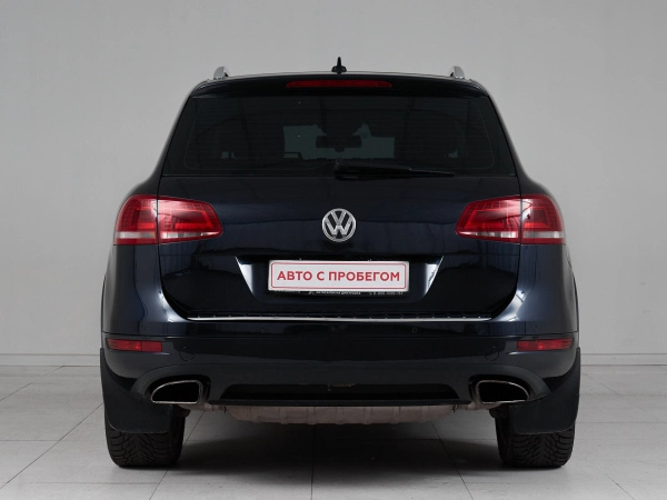 Volkswagen Touareg, II фото №5