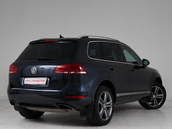 Volkswagen Touareg, II фото №6