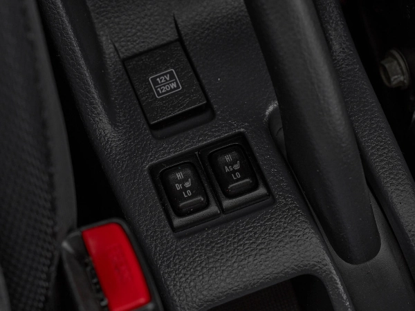 Suzuki Liana, I Рестайлинг фото №13