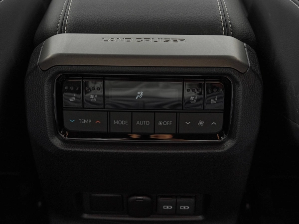 Toyota Land Cruiser Prado, 250 Series фото №19