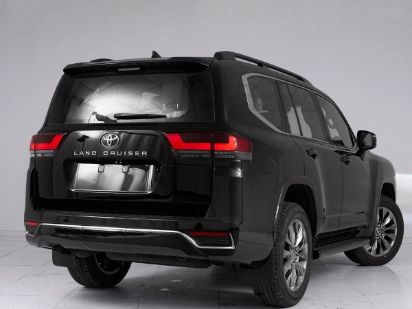 Toyota Land Cruiser, 300 Series фото №6