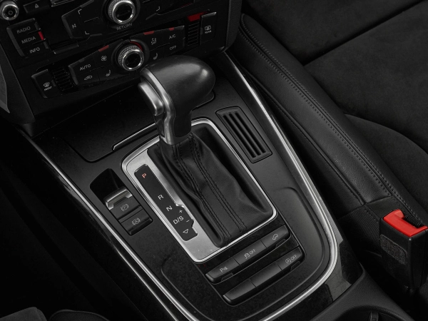 Audi Q5, I (8R) Рестайлинг фото №18