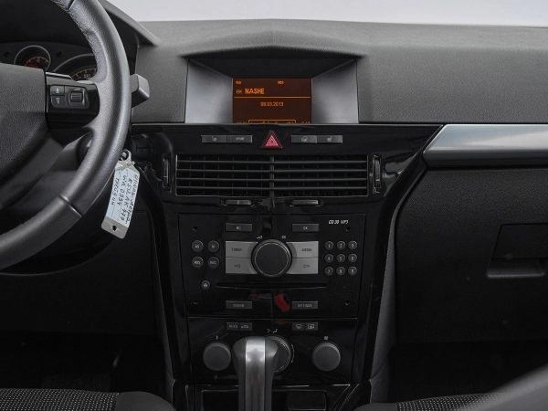 Opel Astra, H Рестайлинг фото №15