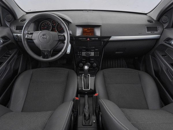 Opel Astra, H Рестайлинг фото №8