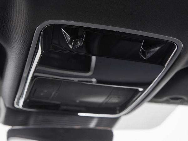 Land Rover Range Rover Velar, I фото №17
