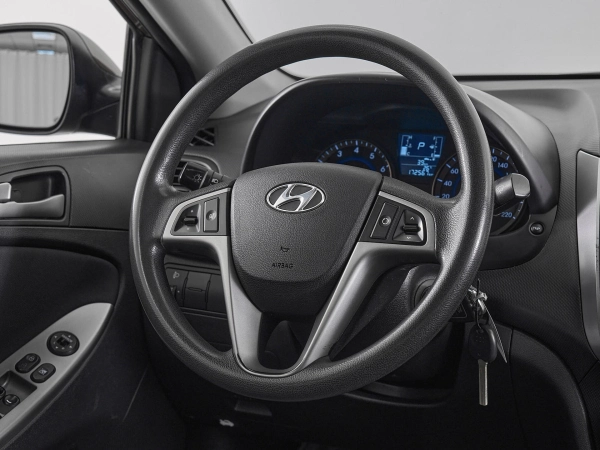 Hyundai Solaris, I Рестайлинг фото №10