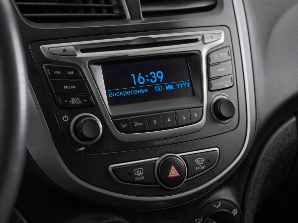 Hyundai Solaris, I Рестайлинг фото №15