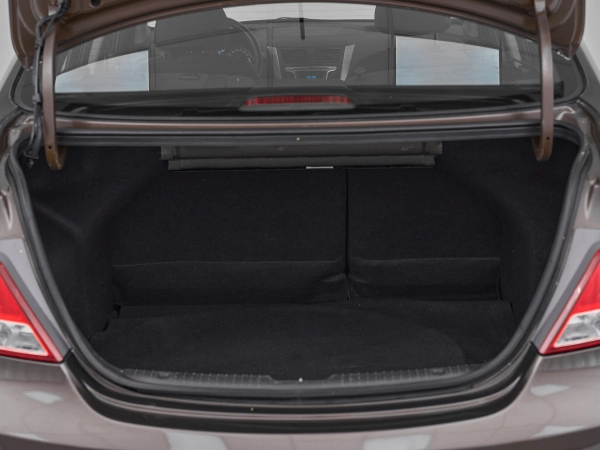 Hyundai Solaris, I Рестайлинг фото №19