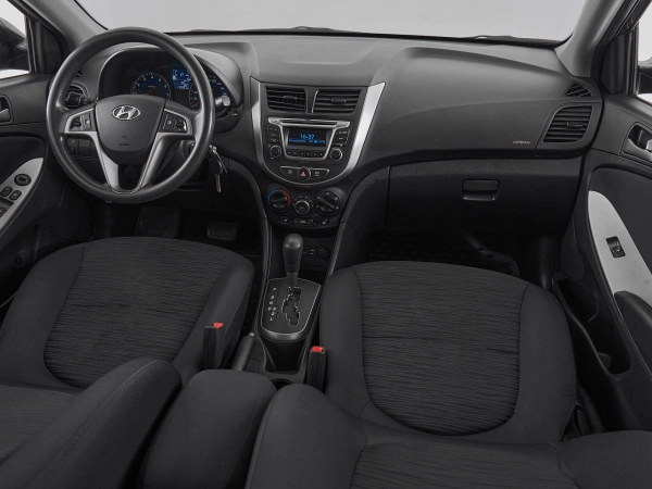 Hyundai Solaris, I Рестайлинг фото №9