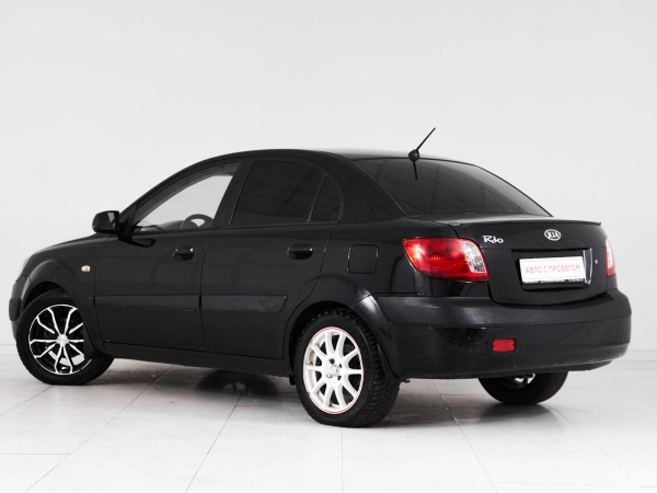 Kia Rio, II фото №4