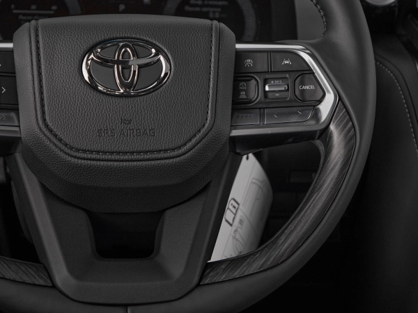 Toyota Land Cruiser, 300 Series фото №14