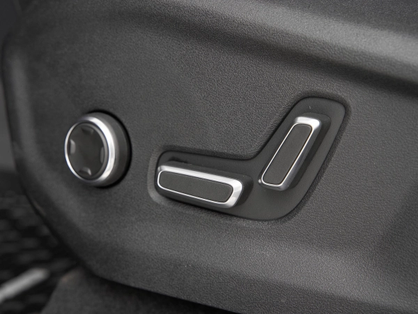 Geely Monjaro, I фото №15