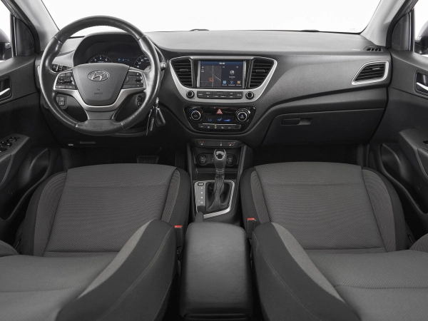 Hyundai Solaris, II фото №8