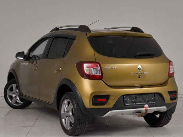 Renault Sandero, II Рестайлинг фото №4