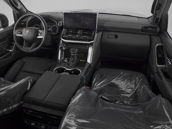Toyota Land Cruiser, 300 Series фото №10