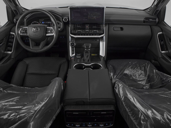 Toyota Land Cruiser, 300 Series фото №9