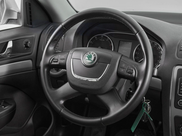 Skoda Octavia, II (A5) Рестайлинг фото №10
