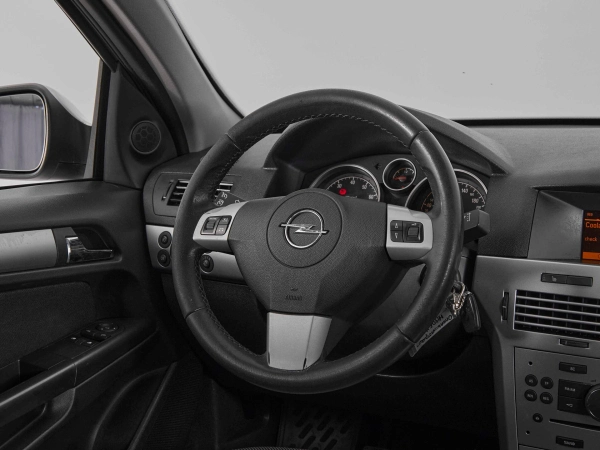 Opel Astra, H Рестайлинг фото №10